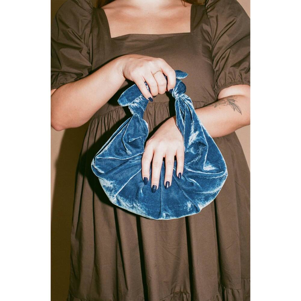 NEW A BRONZE AGE women's velvet kiku croissant purse in navy